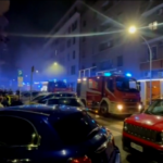 Roma, incendio in falegnameria: evacuate 40 persone