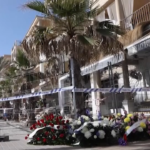 Maiorca, omaggi floreali sul luogo del crollo del ristorante