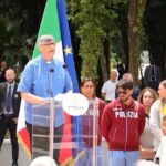 Caivano, Don Patriciello in napoletano alla Premier: “Giorgia ‘O vveco e nun ‘o crero”