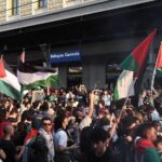 Bologna, manifestanti pro Palestina occupano i binari della stazione
