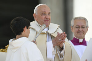 Papa Francesco alla Santa Messa in occasione della Prima Giornata Mondiale dei Bambini