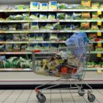 Imprese, studio Confcommercio: illegalità costa oltre 38 miliardi