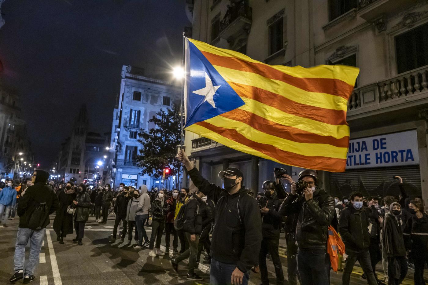 Spagna, Congresso approva in via definitiva amnistia a indipendentisti catalani