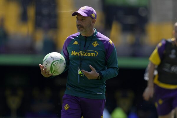 Allenamento della Fiorentina ad Atene in vista della finale di Conference League contro l'Olympiacos