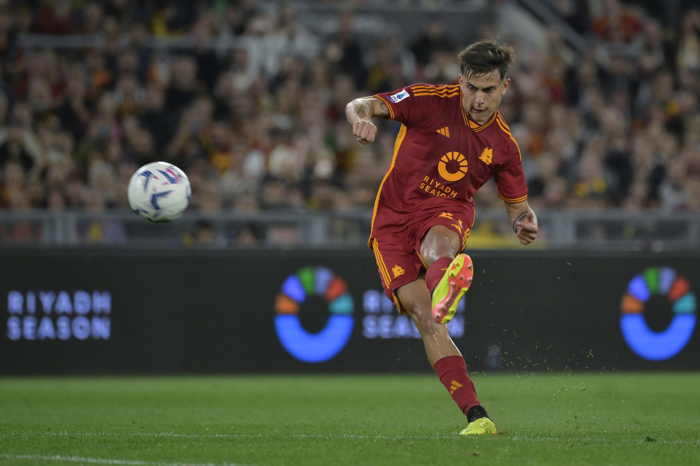 Amichevole in Australia, Roma batte Milan 5-2 Amichevole in Australia, Roma batte Milan 5-2