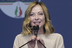 Giorgia Meloni in campagna elettorale a Roma