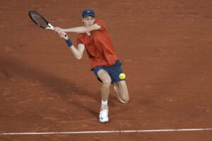 Jannik Sinner vs Corentin Moutet - Open di Francia di tennis a Roland Garros di Parigi