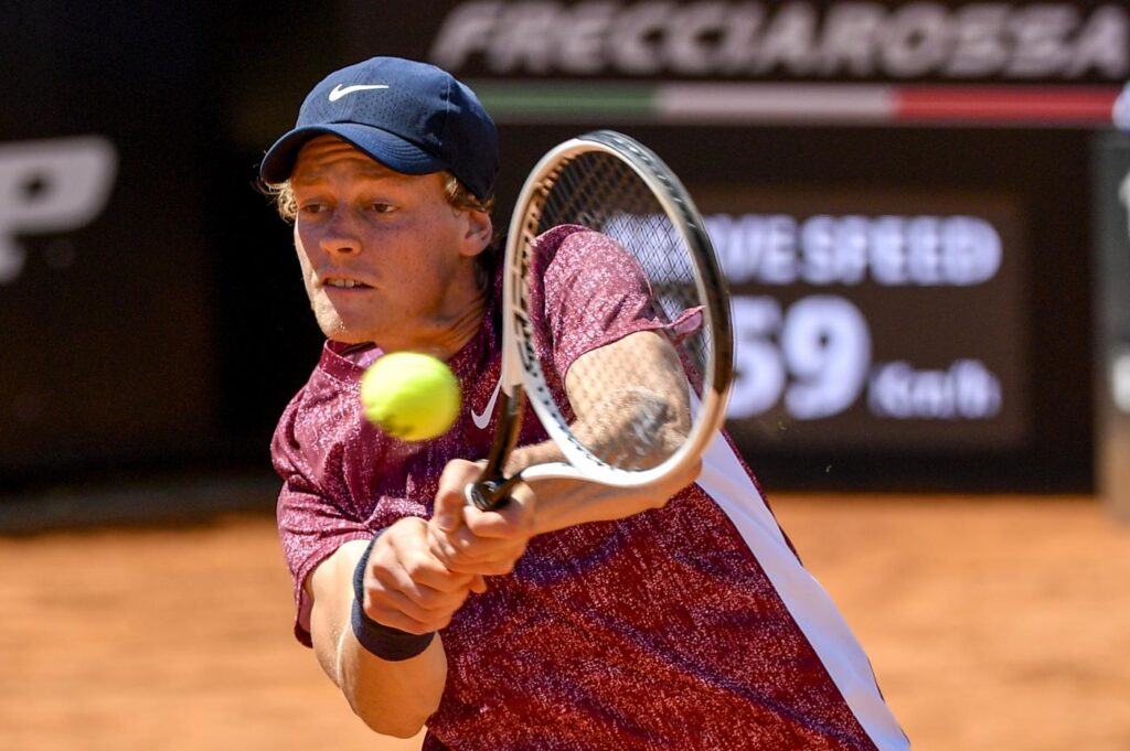 Galleria foto 'Jannik Sinner primo italiano a diventare numero 1 al mondo. Le sue foto più belle' - foto 15