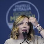 Migranti, Meloni: “Ipotesi infiltrazioni criminali in flussi regolari, esposto a Direzione Antimafia”