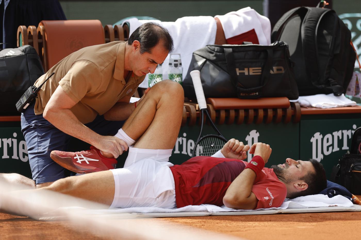 Roland Garros, Djokovic: “Triste per il ritiro, ho giocato con il cuore”