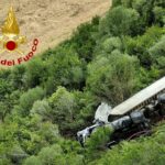 Sardegna, camion precipita da ponte: morto autista