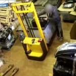 Torino, furto e ricettazione di ricambi e componenti per auto: 6 arresti
