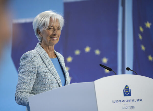 Bce, Lagarde: “Sappiamo che la strada per il taglio dei tassi sarà accidentata”