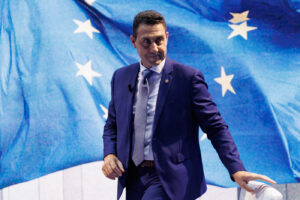 Ucraina, Vannacci: “Negoziare la pace, Putin non è peggio di Stalin”