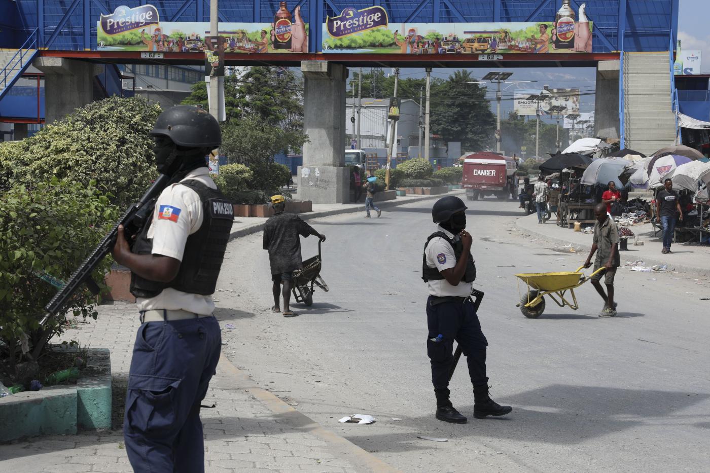Haiti, Palazzo Chigi: “Oggi in Italia 10 bambini adottati”