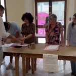 Europee, Vannacci vota in un seggio di Viareggio