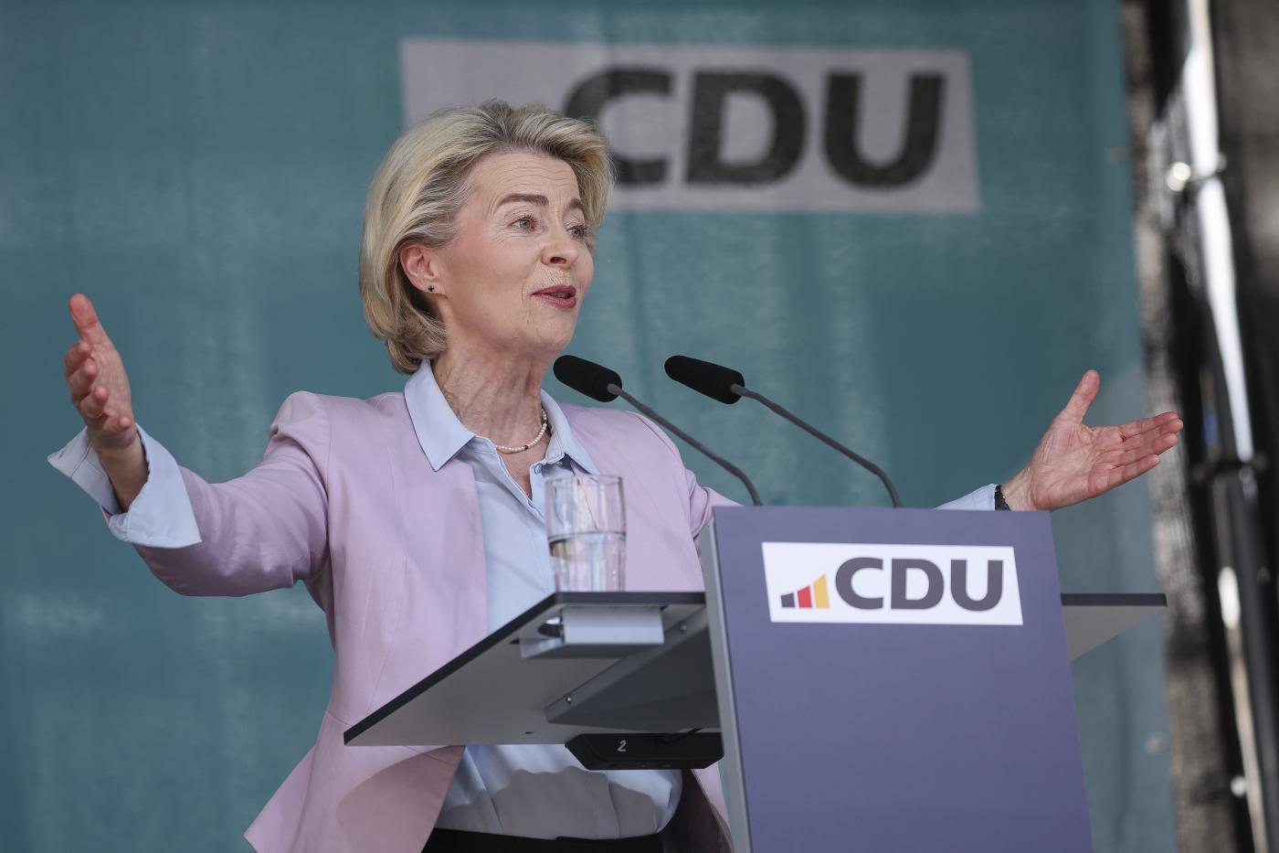 Europee, von der Leyen: “Al lavoro per ampia coalizione contro estremisti”