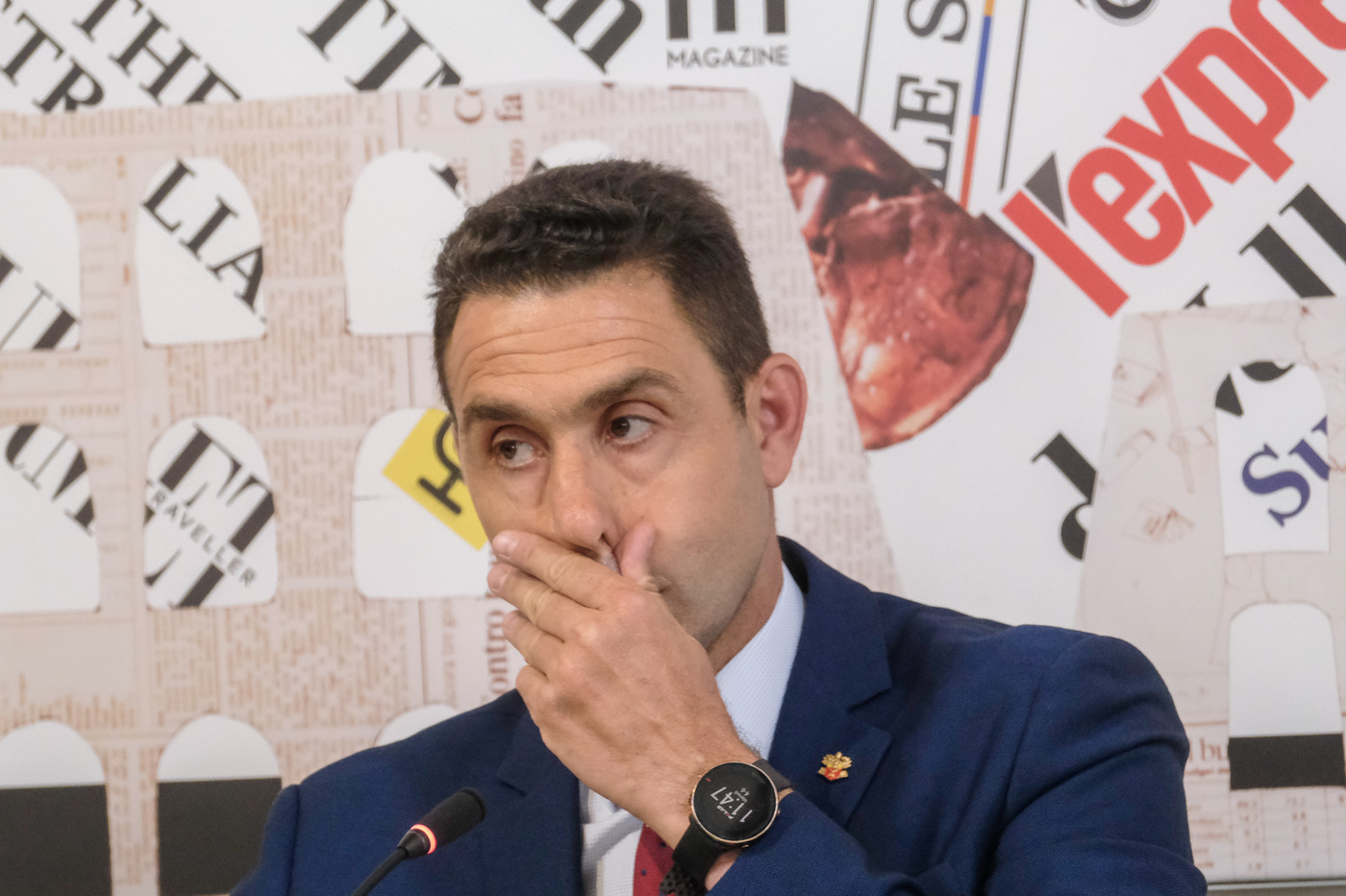 Europee, Vannacci: “Bossi? Chi cambia bandiera è un traditore”