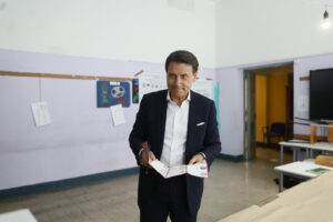 Roma, Giuseppe Conte al voto per le elezioni europee
