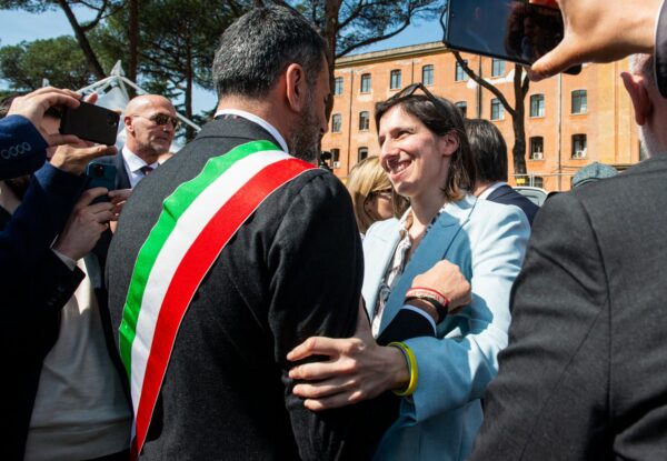 Europee, Antonio Decaro è il più votato del Pd in Italia