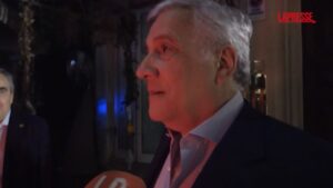 Europee, Tajani: “Bossi? Non entro nelle questioni degli altri partiti”