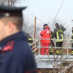 Milano, cadavere di un uomo recuperato in un canale a Parabiago