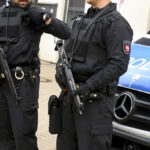 Germania, due bambine ghanesi aggredite da un gruppo di 20 giovani