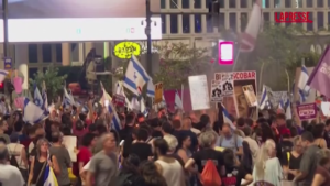 Israele, in migliaia in piazza contro Netanyahu e per chiedere nuove elezioni