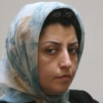 Iran, premio Nobel Narges Mohammadi condannata a un altro anno di prigione