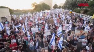 Israele, proteste alla Knesset per chiedere rilascio ostaggi a Gaza