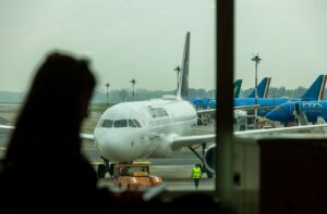 Ita-Lufthansa, Giorgetti scherza: “Steward italiani studiano il tedesco”