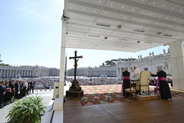 Vaticano, Papa Francesco in udienza generale del mercoledì