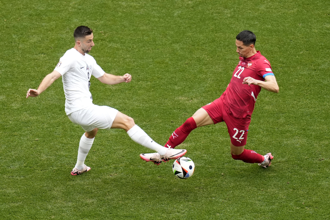 Euro 2024, Slovenia-Serbia 1-1: Jovic replica a Karnicnik Euro 2024, Slovenia-Serbia 1-1: Jovic replica a Karnicnik