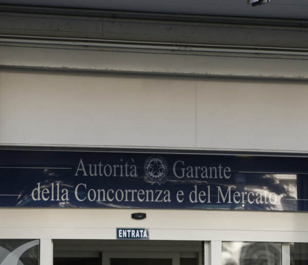 Antitrust, sanzione da 6 milioni a Dr Automobiles per pratiche commerciali scorrette