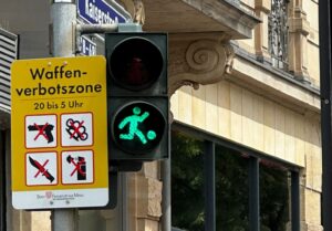 Euro 2024: a Francoforte anche i semafori ‘celebrano’ il torneo