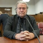 Usa, Steve Bannon chiede a Corte Suprema di ritardare la condanna al carcere