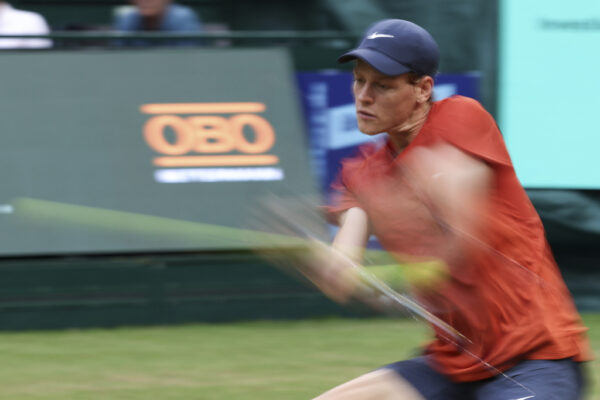 Atp Halle, Sinner in semifinale: battuto Struff in tre set