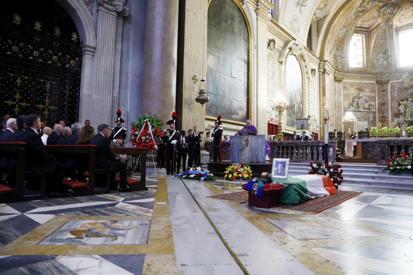 Claudio Graziano, a Roma l’ultimo saluto al generale