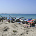 Turismo, 4 milioni in viaggio per l’estate: in calo le richieste per l’Italia