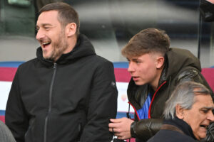 Calcio, Cristian Totti firma per l’Avezzano in Serie D