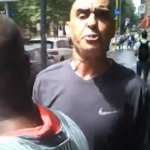 Milano, Klaus Davi aggredito davanti a moschea: spintoni e sputi