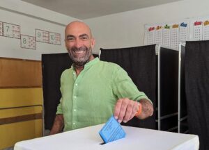 Bari, Leccese eletto sindaco con il 70,27% dei voti