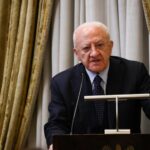 Firenze, De Luca: “Schmidt? A Capodimonte non troverà neanche la sedia”