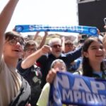 Napoli, i tifosi tra entusiasmo e delusione alla presentazione di Conte