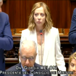 Satnam Singh, il lungo applauso alla Camera e Meloni a Salvini e Tajani: “Alzatevi pure voi”