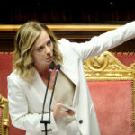 Ue, Meloni al Senato: “Per me interesse Italia davanti a quello di partito”