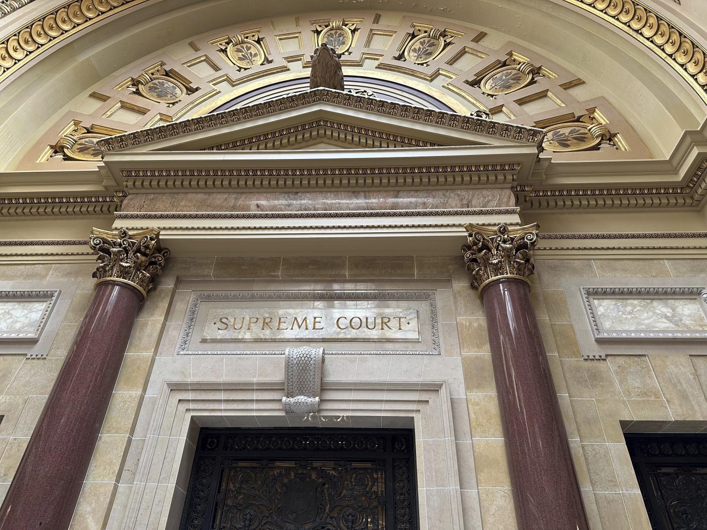 Usa, Corte Suprema autorizza aborto in Idaho in casi di emergenza