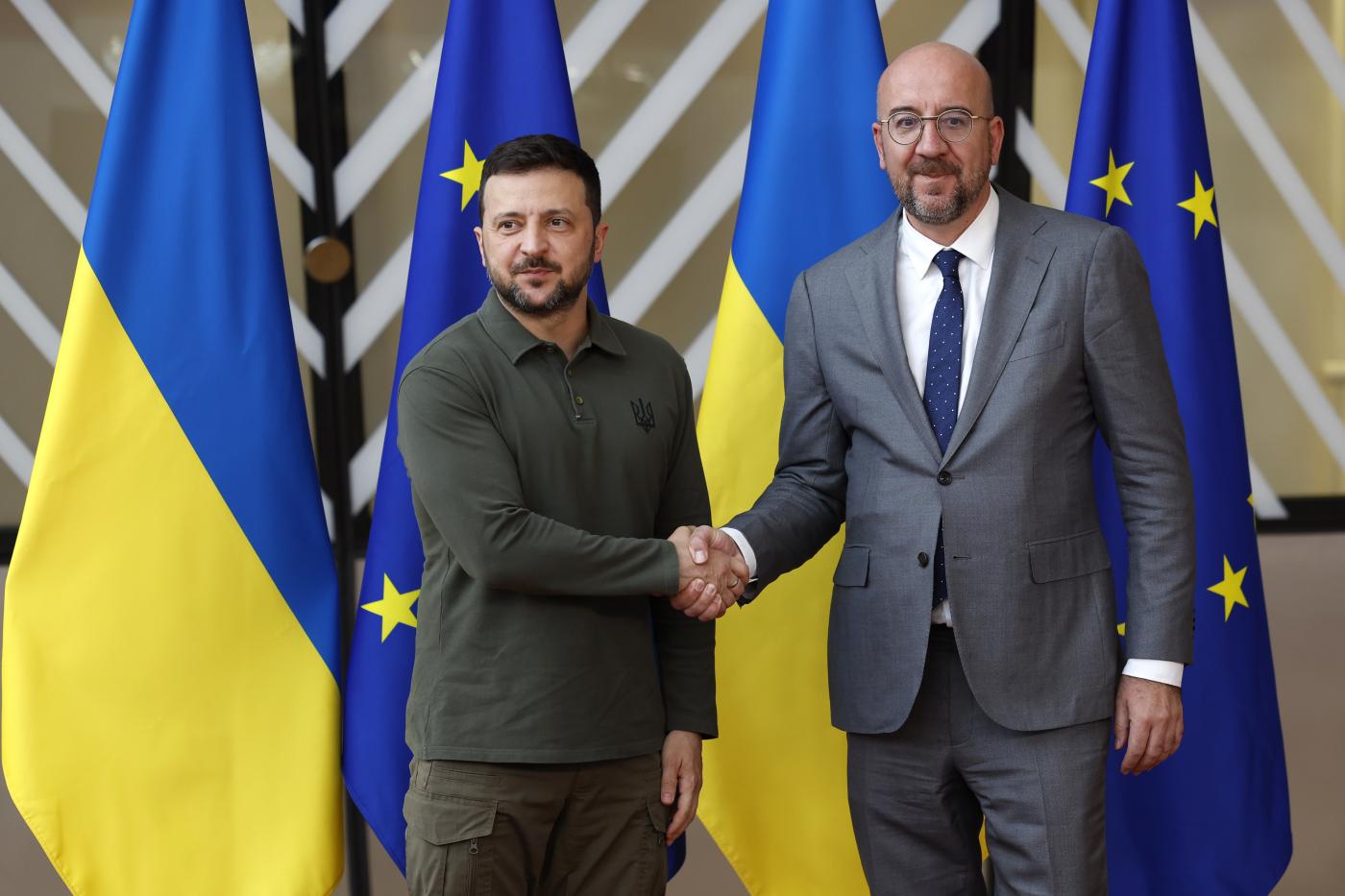 Ucraina, Ue firma accordi sicurezza con Kiev Ucraina, Ue firma accordi sicurezza con Kiev