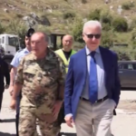 Migranti, sottosegretario Mantovano in Albania per visitare siti Shengjin e Gjader