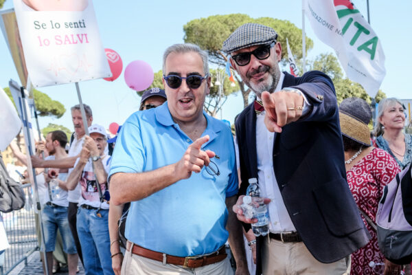 Aborto, ddl FI per ‘reddito maternità’: “1000 euro al mese per ridurre interruzioni”